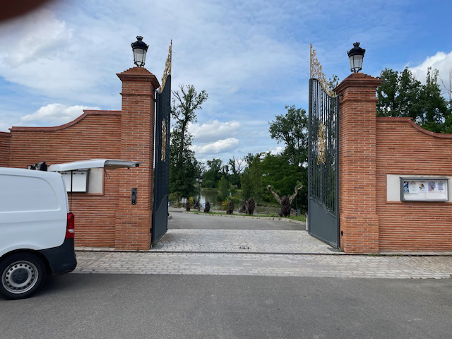Installation portail à Montastruc-la-Conseillère